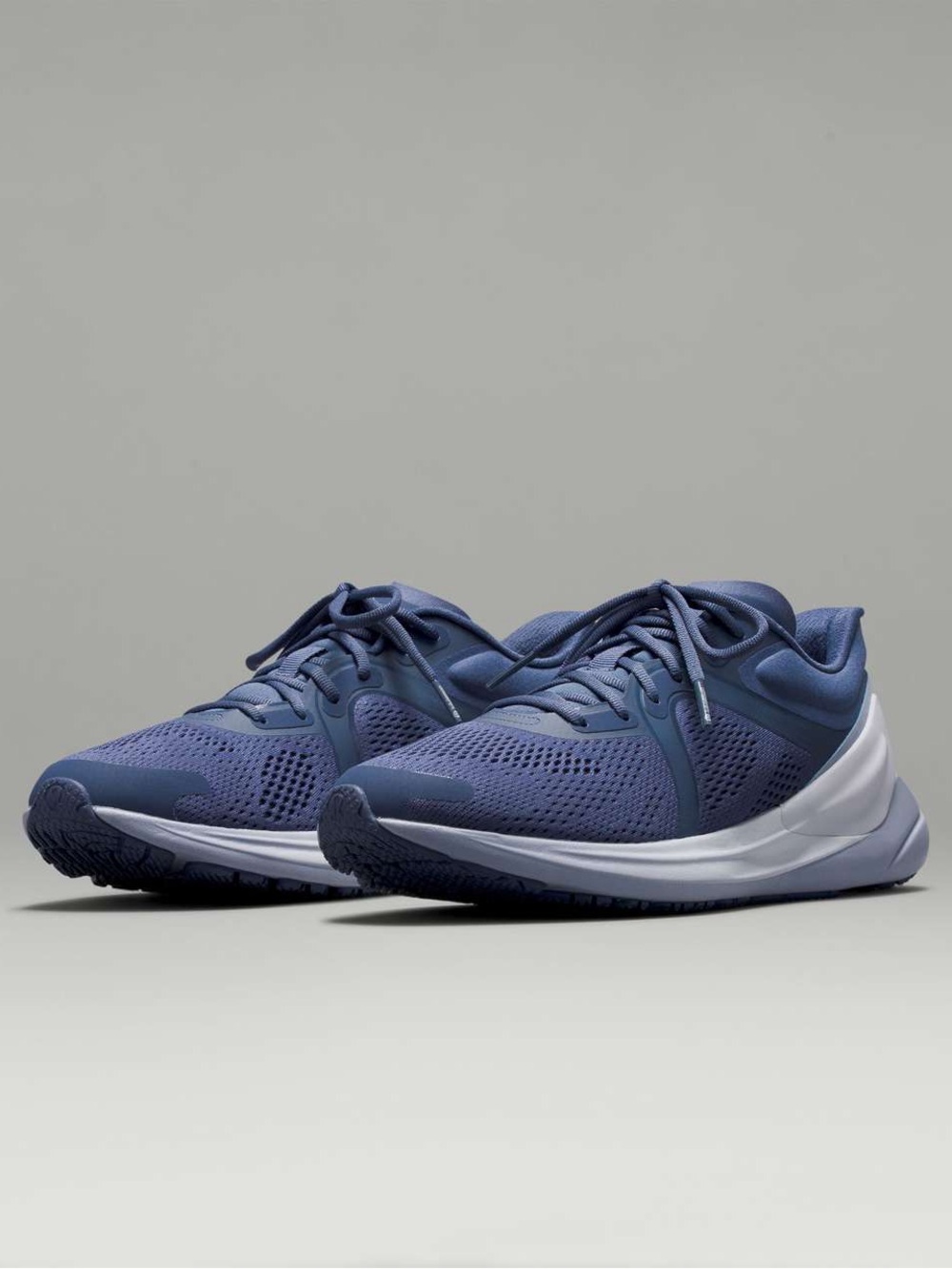 lululemon blissful women’s running shoes